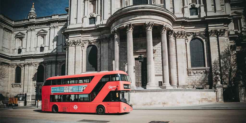 Boka en charterbuss ut i Europa