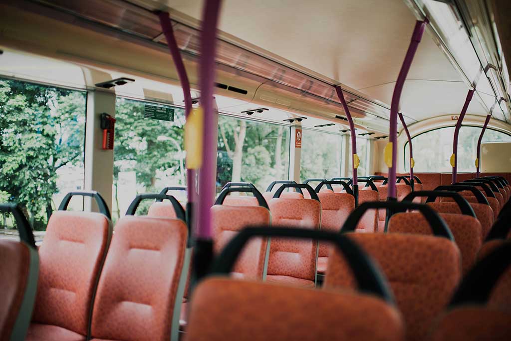 Insidan av en buss